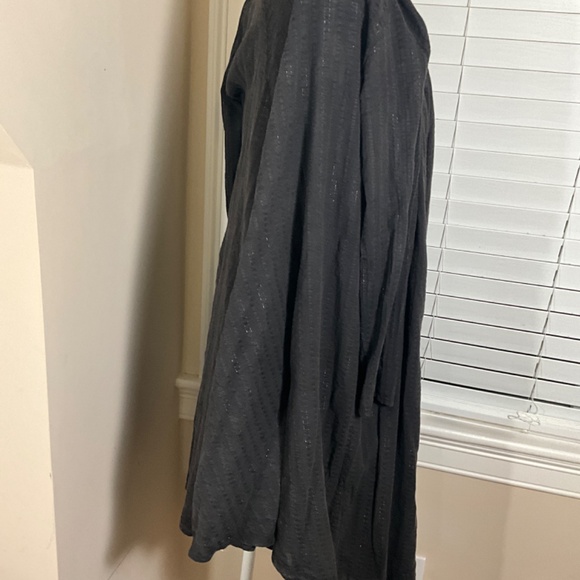 “Women’s Lightweight Open front long draped cardigan dusk black s/m - Picture 2 of 7